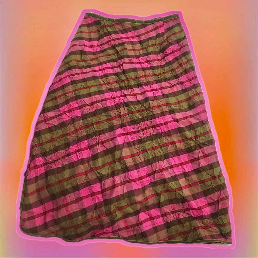 GROOVY PLAID SKIRT